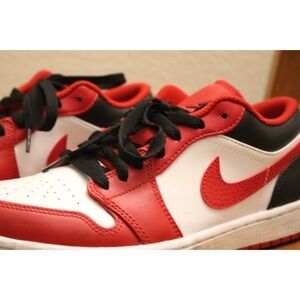 Size 7.5 - Jordan 1 Low Reverse Black Toe